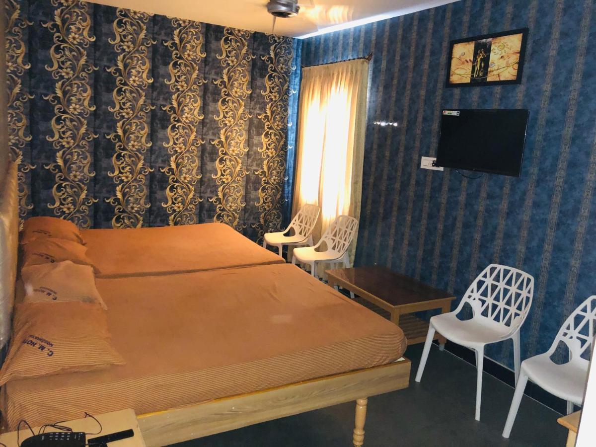 C M Hotel New Wodapatti Екстер'єр фото