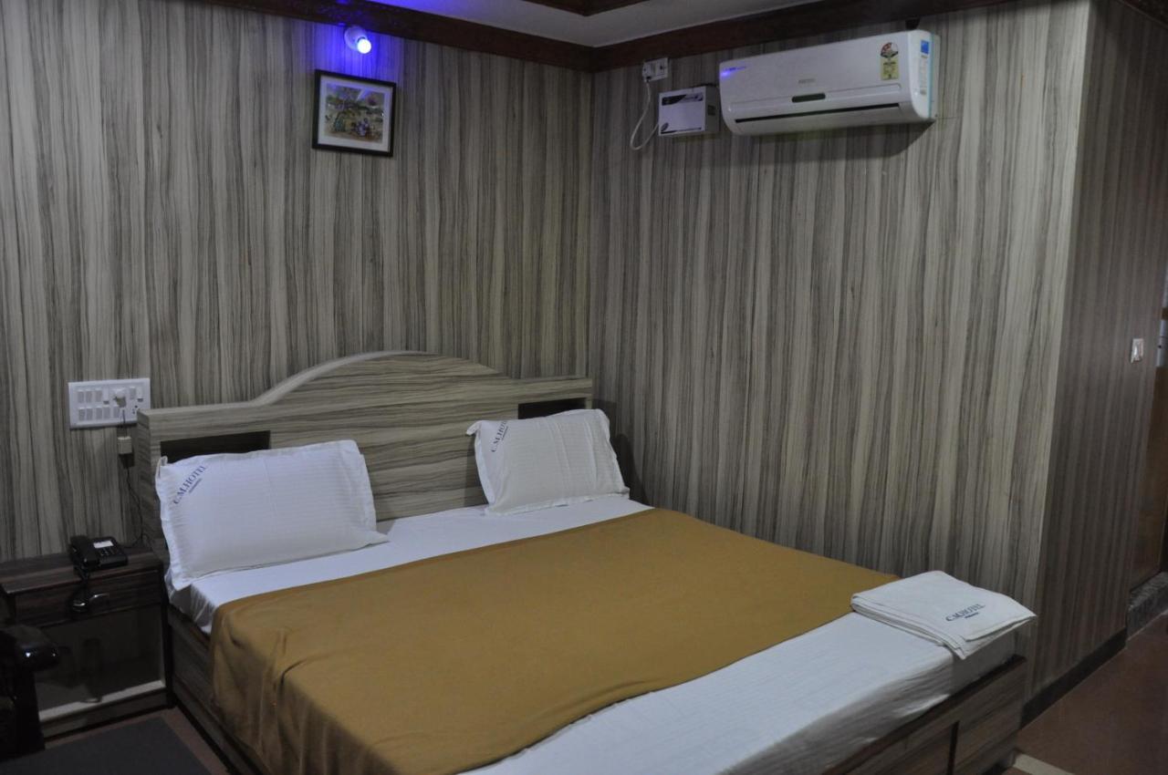 C M Hotel New Wodapatti Екстер'єр фото